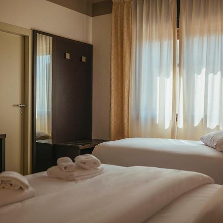 Hotel Palazzo Paradiso Meduna di Livenza Kültér fotó