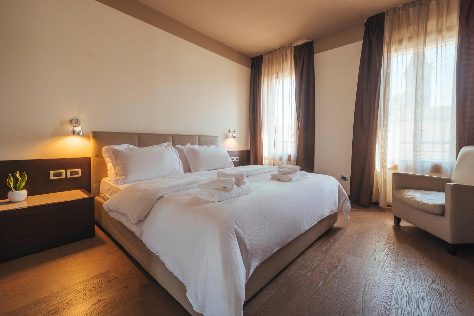 Hotel Palazzo Paradiso Meduna di Livenza Kültér fotó
