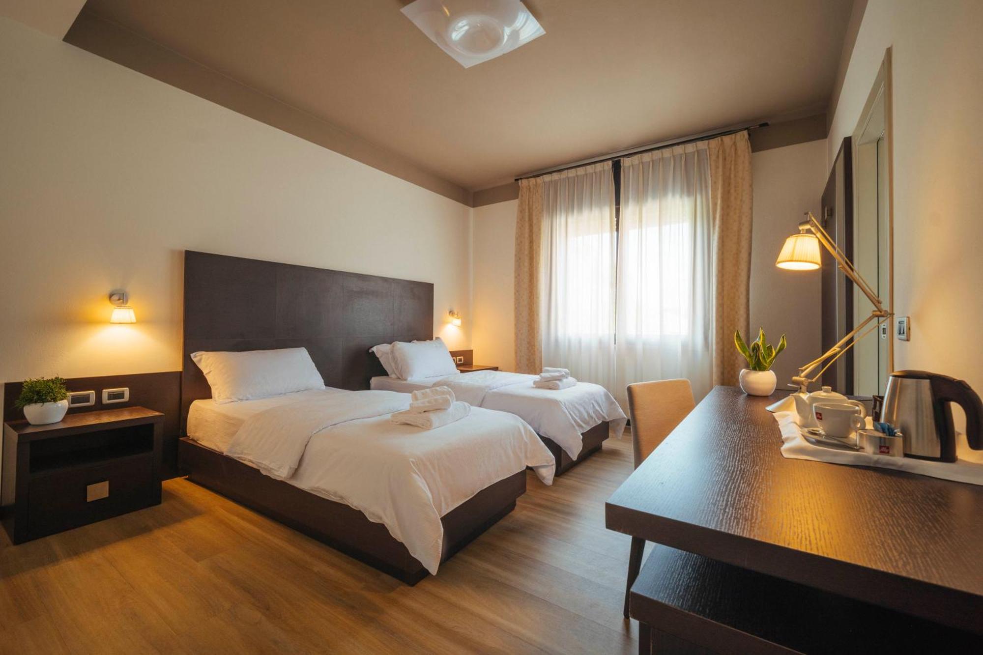 Hotel Palazzo Paradiso Meduna di Livenza Kültér fotó