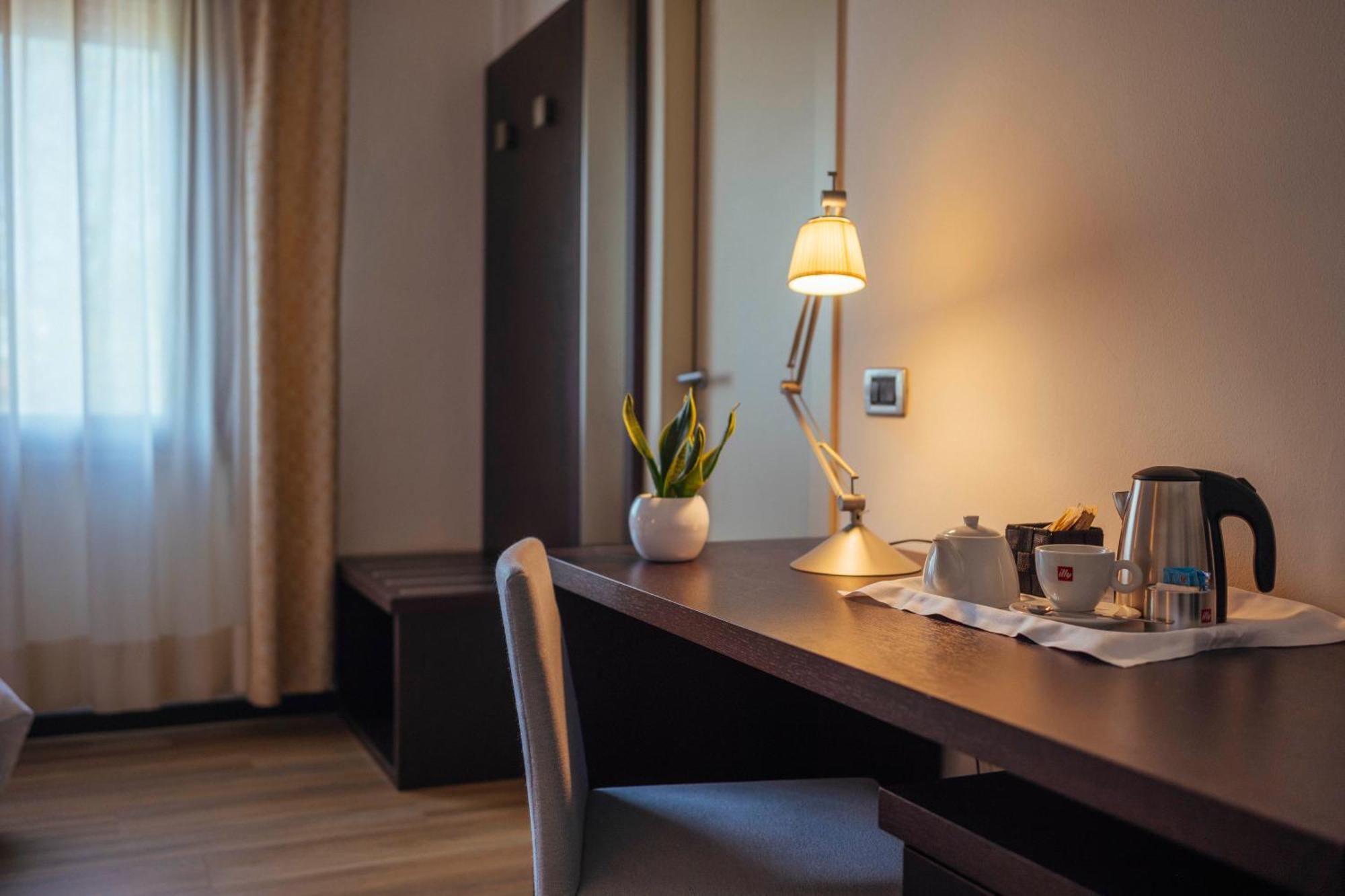 Hotel Palazzo Paradiso Meduna di Livenza Kültér fotó